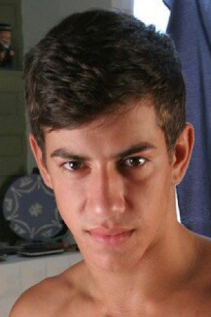 Renato Moraes portrait