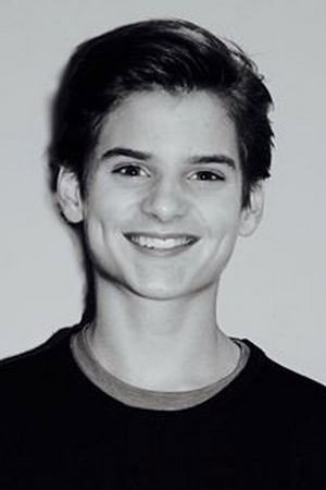 Julian Ras portrait