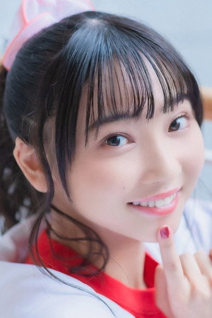 Hinaki Yano portrait