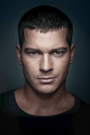 Çağatay Ulusoy portrait