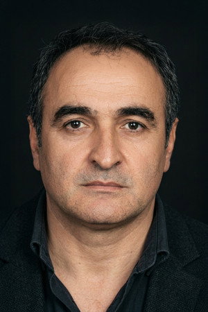 Alpay İzer portrait
