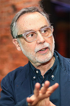 Ismail Xavier portrait