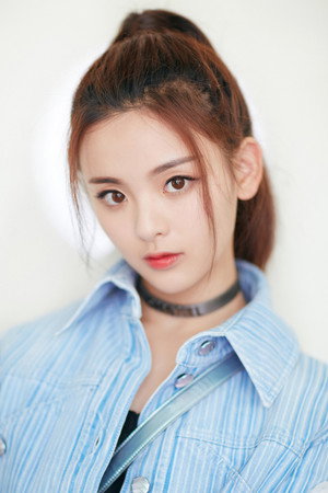 Yang Chaoyue portrait