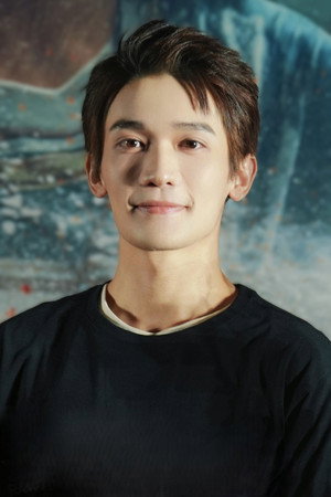 Liang Yongqi portrait