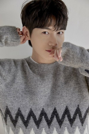 Yoo Hwan portrait