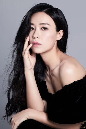 Rebecca Lim portrait