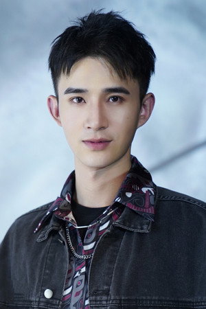 Guan Yunpeng portrait