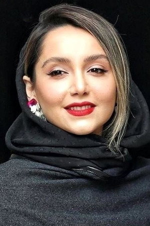 Nazanin Bayati portrait