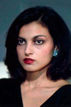 Eva Vlahakou portrait