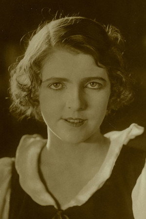 Helga Thomas portrait