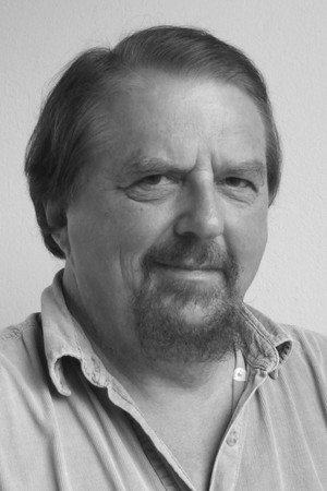 Gwynne Dyer portrait