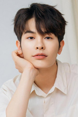Jeong Min-gyu portrait