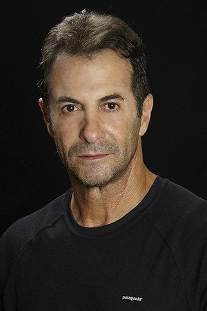 Chino Binamo portrait