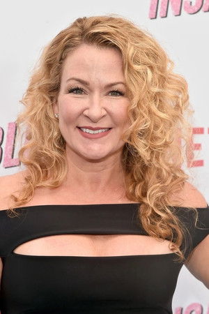 Sarah Colonna portrait