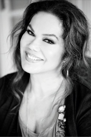 Nazan Şoray portrait