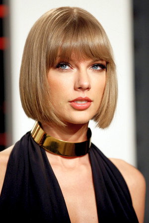 Taylor Swift portrait