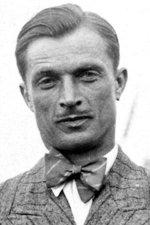 Ralph Faulkner portrait