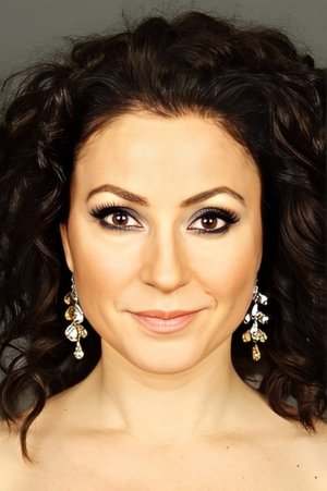 Yonca Şahinbaş portrait