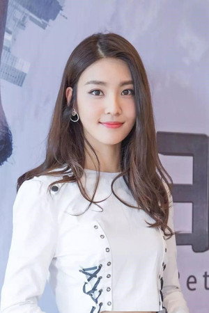 Ma Xinrui portrait