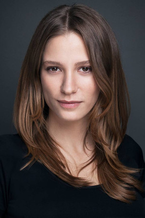 Serenay Sarıkaya portrait