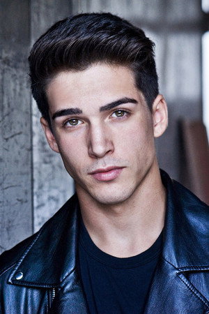 Chris Tomassetti portrait