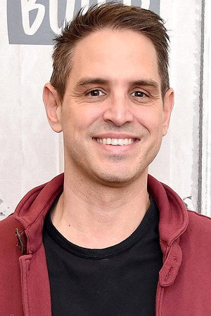 Greg Berlanti portrait
