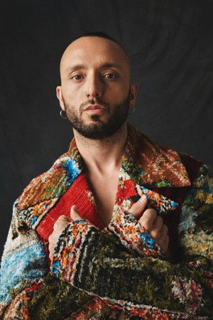 Mabel Matiz portrait