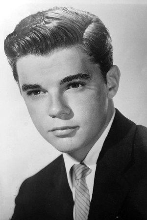 Warren Berlinger portrait