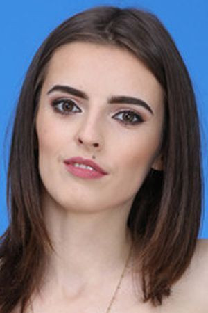 Alba Lala portrait