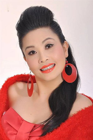 Kiều Oanh portrait