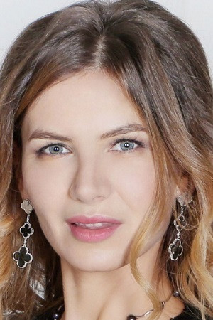 Olga Lesnova portrait