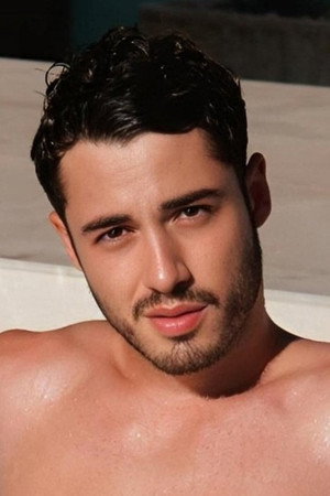 Alex Romero portrait