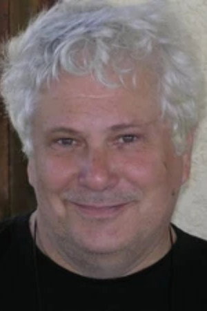 Alkis Zervos portrait