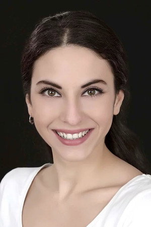 Günce Mutlu portrait