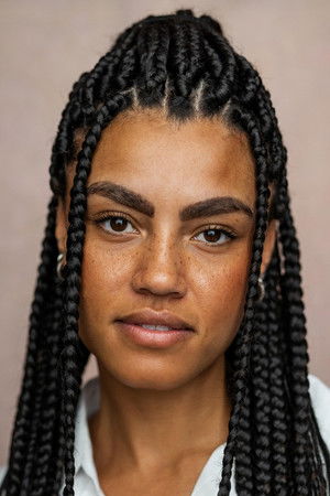 Nicole Deon portrait