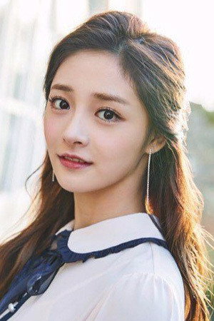 Zhou Jieqiong portrait