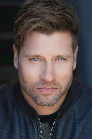Damon Runyan portrait