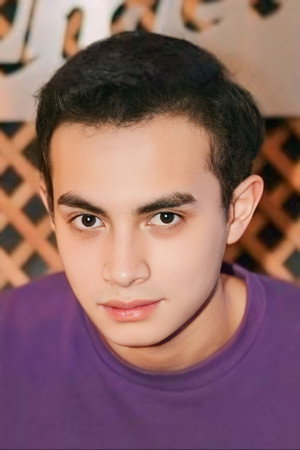 Omara Esteghlal portrait
