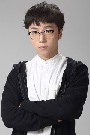 Qiege Qin portrait