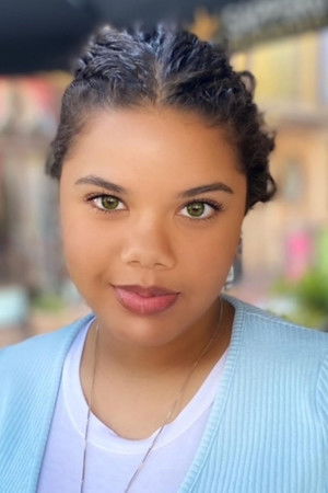 Alison Fernández portrait