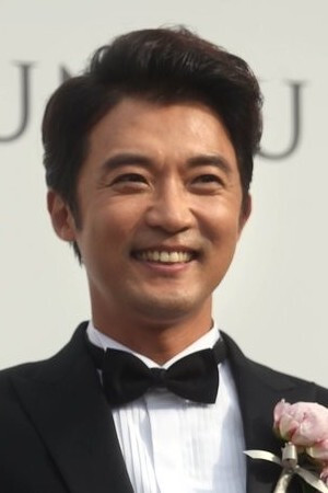 Ahn Jae-wook portrait
