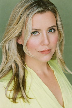 Noelle Kenney portrait
