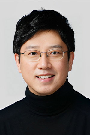 Kim Dong-seok portrait