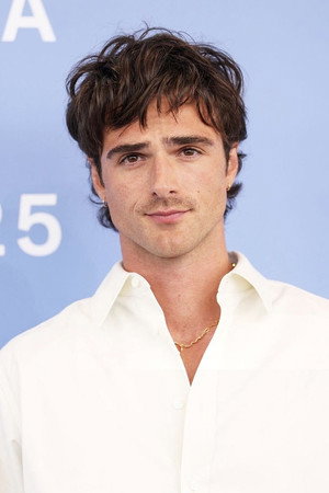 Jacob Elordi portrait