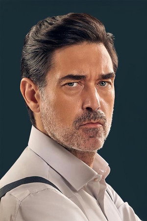 Burak Hakkı portrait
