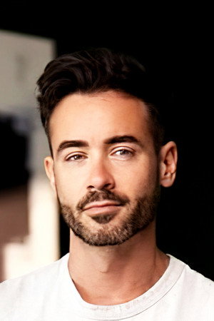 Holden Beau portrait