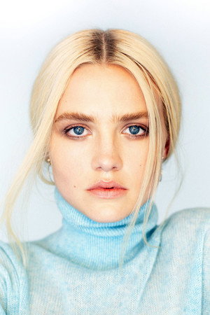 Maddie Hasson portrait