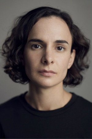Simona Bitmate portrait