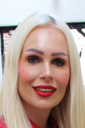 Lynn Lynx portrait
