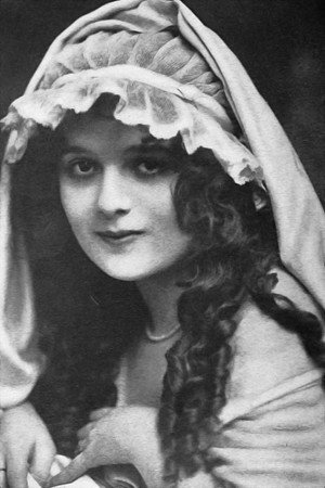 Betty Gray portrait